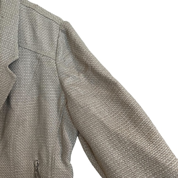 Chicos Tan Zipper Pocket Blazer size 1 Workwear Chic - Picture 6 of 10